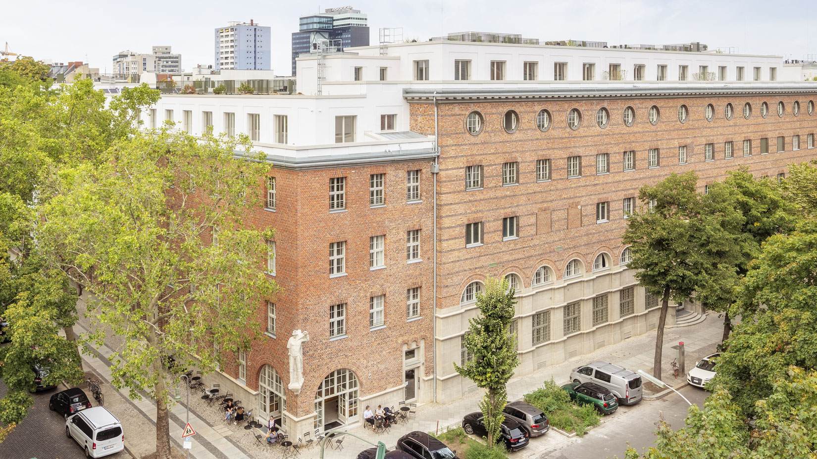 DENKMALSCHUTZSPEZIALIST MIT LEIDENSCHAFT. - WOHNHAUS GEISBERGSTRASSE
